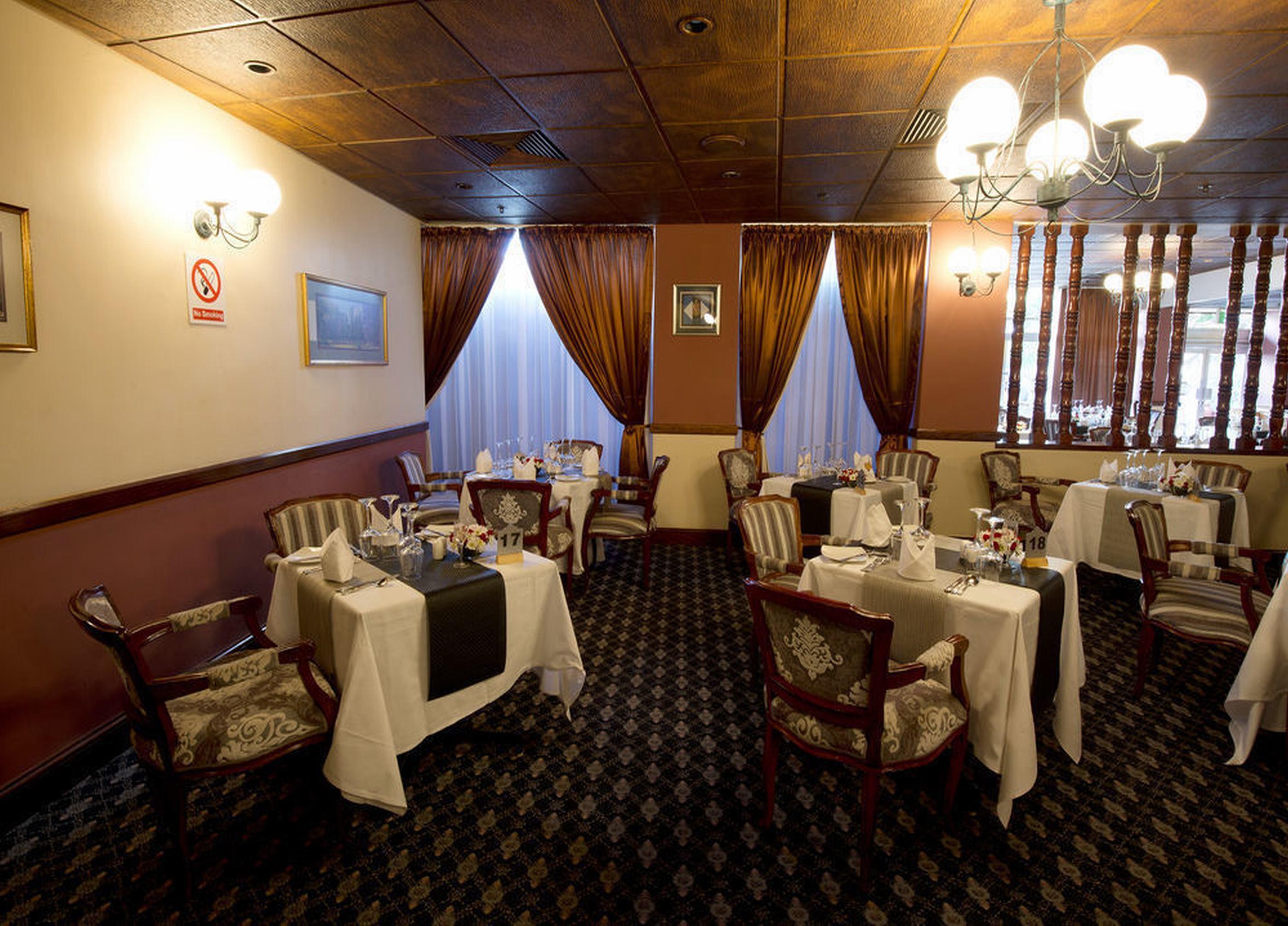 Hotel Monomotapa Harare Esterno foto