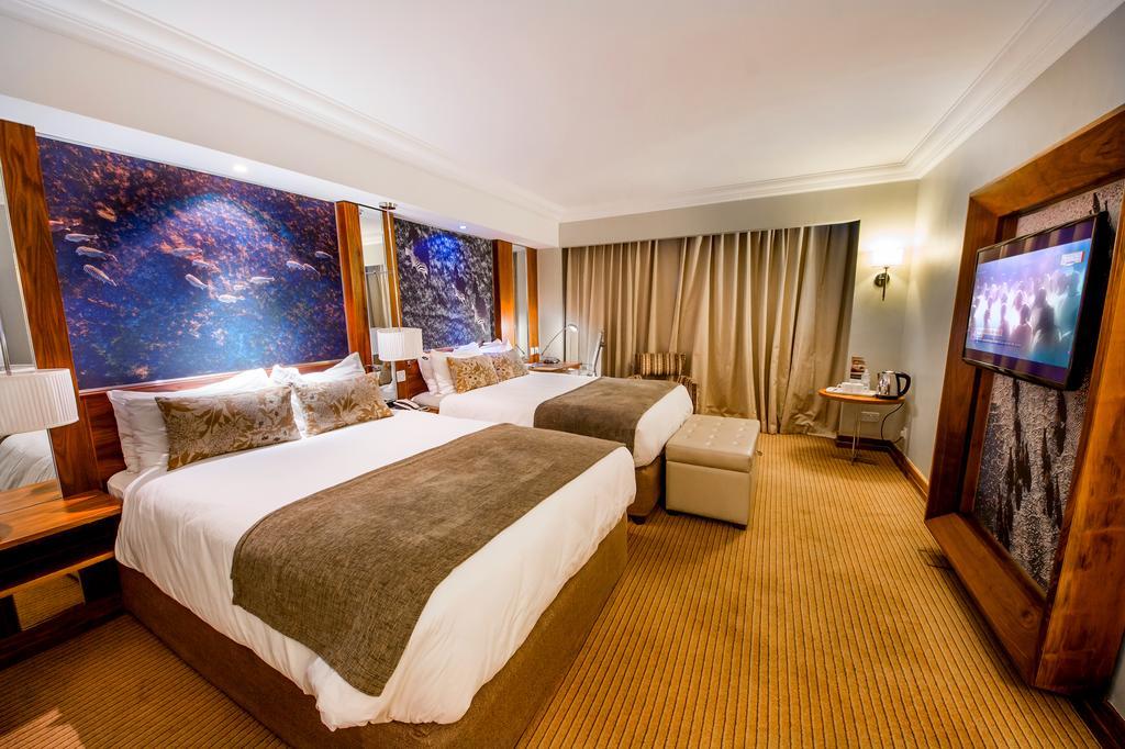 Hotel Monomotapa Harare Esterno foto